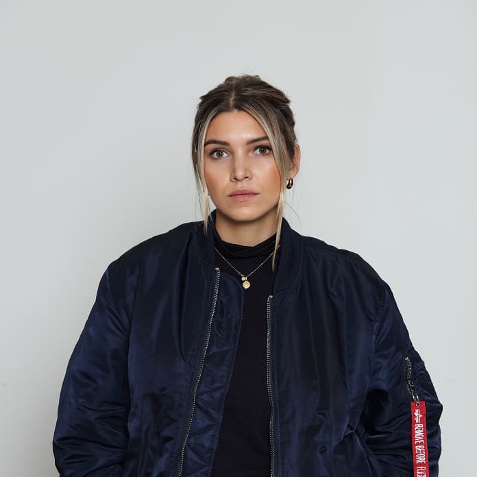 Foto unserer WerkstudentIn